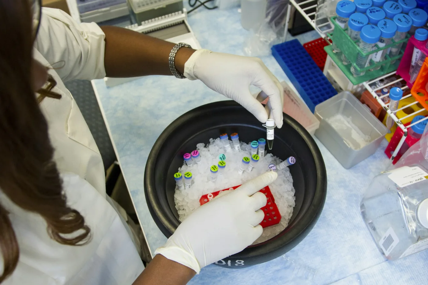 Laboratory research environment